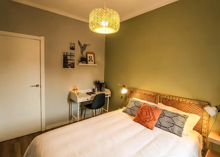Charming Apartment In Porto